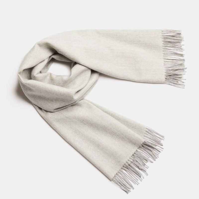 Ypač švelnios alpakos vilnos šalikas su kutais